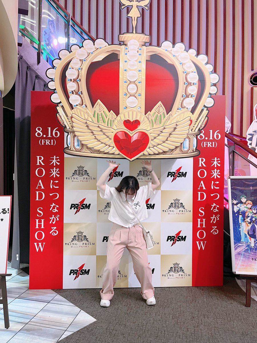 私は1人で持ち上げるぞ 