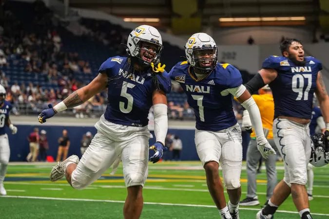 After a great talk with <a href="/CoachAdamClark/">Adam Clark</a> I am extremely blessed to have received an offer from NAU!! <a href="/NAU_Football/">NAU Football</a>
