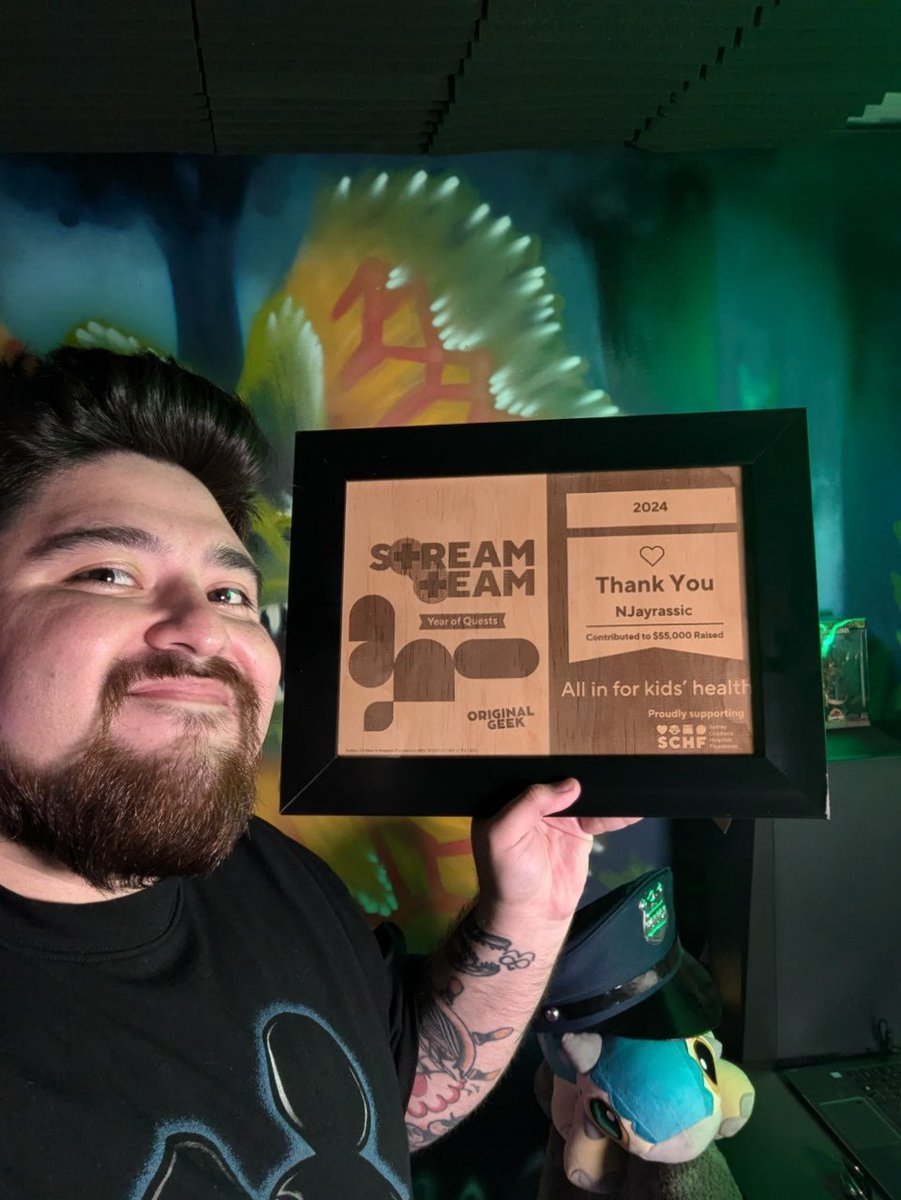 Jayden🦕 (@njayrassic) on Twitter photo I never got awards in school and I didn't go to uni 😅 so this is pretty cool
Thanks again to <a href="/OriginalGeekANZ/">Original Geek</a> & <a href="/schf_kids/">Sydney Children's Hospitals Foundation</a> I never got awards in school and I didn't go to uni 😅 so this is pretty cool
Thanks again to <a href="/OriginalGeekANZ/">Original Geek</a> & <a href="/schf_kids/">Sydney Children's Hospitals Foundation</a>