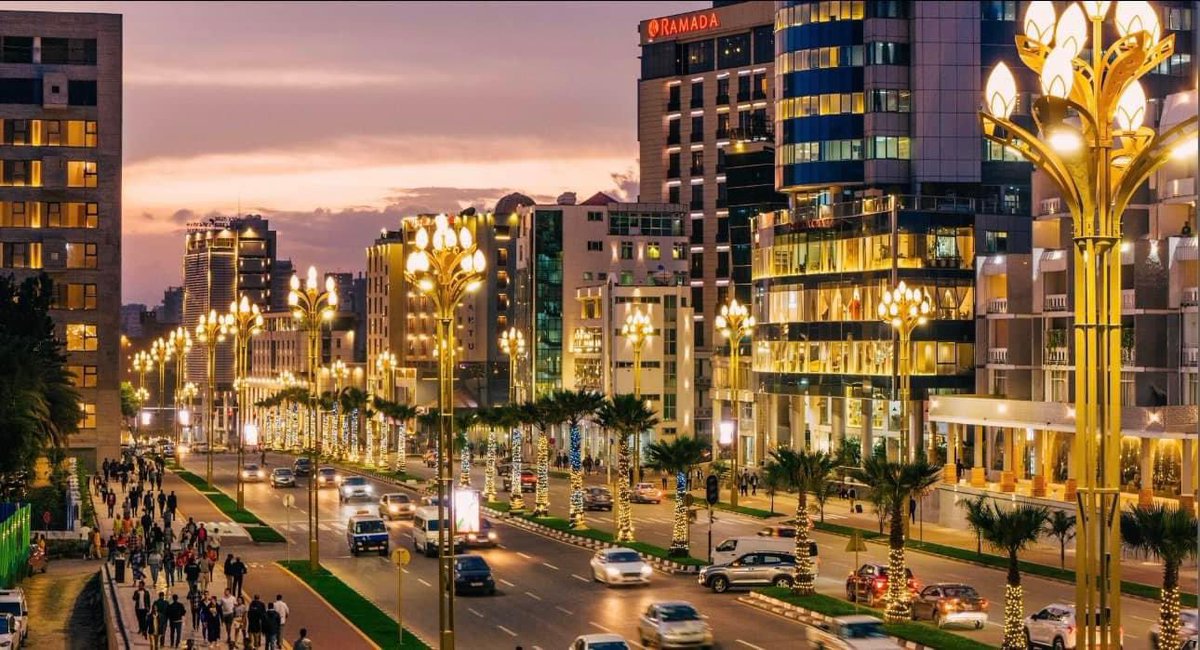 Jigjigamedia's tweet photo. World Photography Day was Monday, August 19th, 2024,I choose for you to enjoy this beautiful pictures from the heart of #Finfinee aka #Addiss Ababa๐ช๐น. https://t.co/2qdN3mcRh9