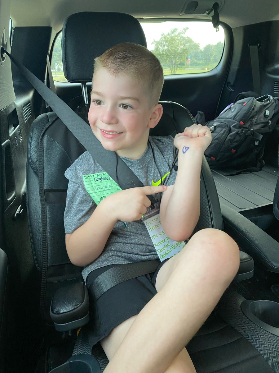 emilyhelenhenry's tweet image. First day of Kindergarten for Sutton! The first thing he told us when we picked him up was “I LOVE KINDERGARTEN!!” Excited for a wonderful year as a Wells Explorer! #ExploreWells @cfisdwells