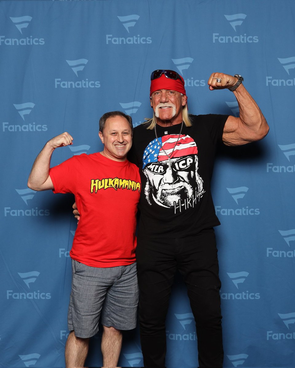 Scott Schuman tweet media