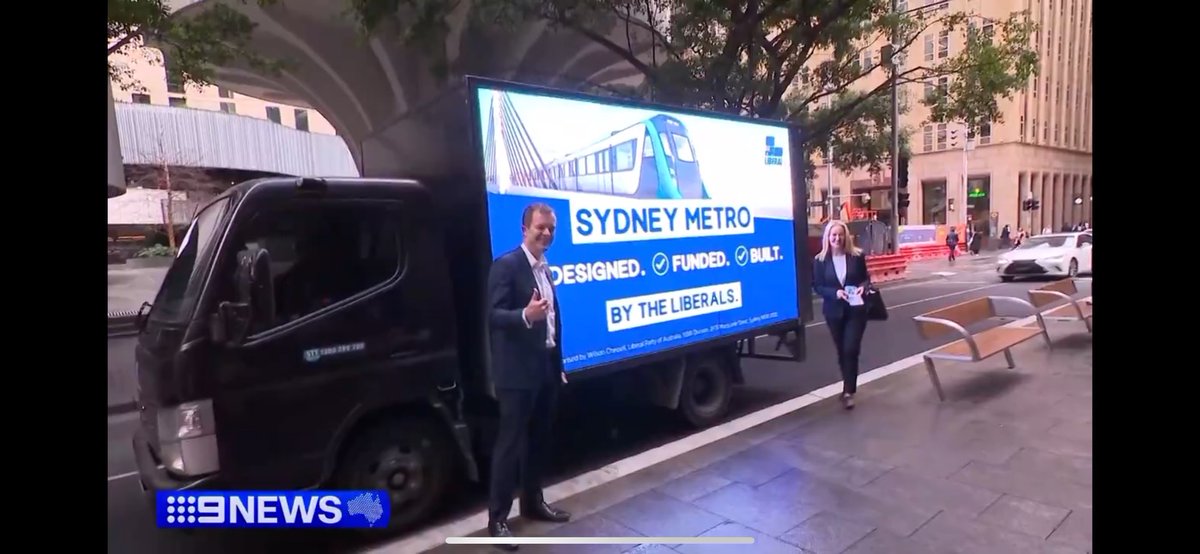 STTAdvertising's tweet image. Great working with the #Marketing team on this one, #LPA taking the opportunity to remind the public who funded and built The Sydney Metro. #technology  #DigitalAssets