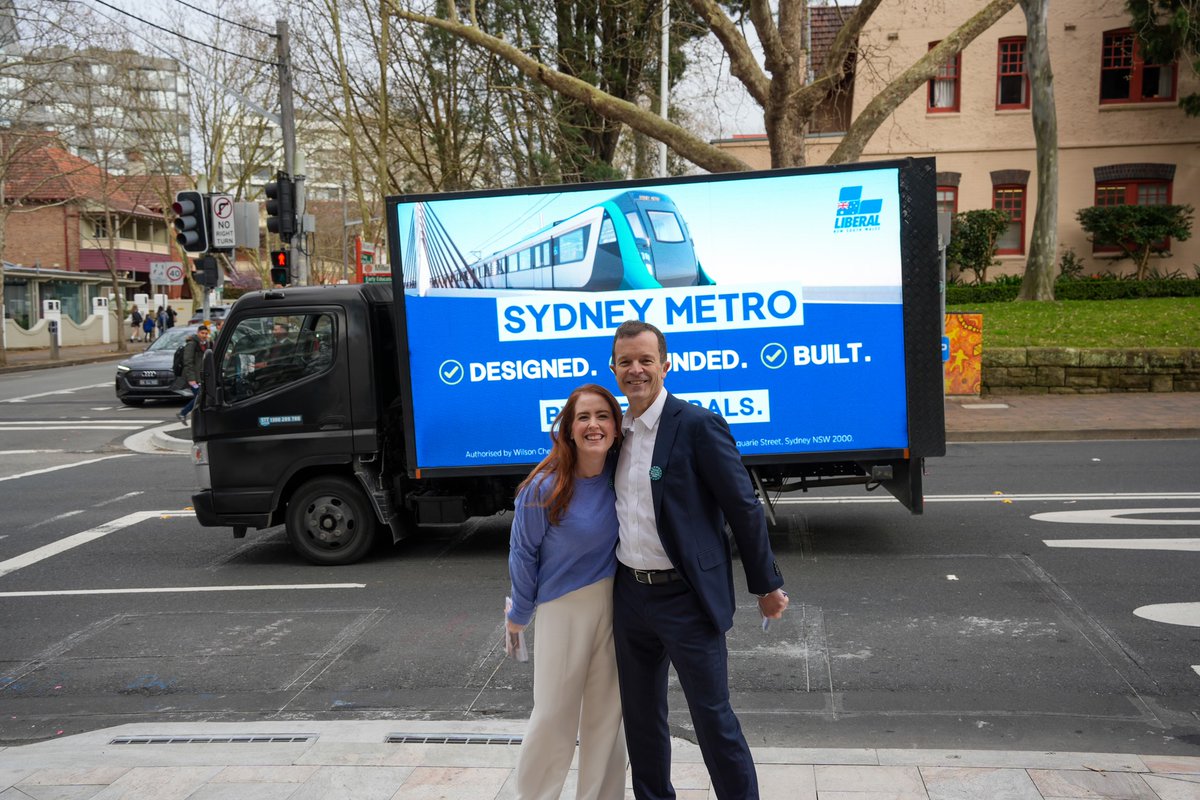 STTAdvertising's tweet image. Great working with the #Marketing team on this one, #LPA taking the opportunity to remind the public who funded and built The Sydney Metro. #technology  #DigitalAssets
