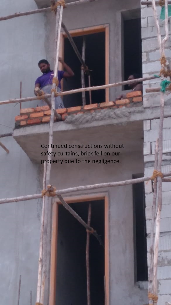 amarjeetdot's tweet photo. Illegal construction going on at Plot no. 33, Road No.5,  Asmangadh, New Malakpet, Hyderabad 36. 
G+5 floors in 250 Sq yds.
@CommissionrGHMC
@GHMCOnline
@TelanganaCMO
@ZC_Charminar
Many others will break rules if you do not stop him.
#IllegalConstruction #GHMC #CMRevanthreddy https://t.co/khPgqYKAG3