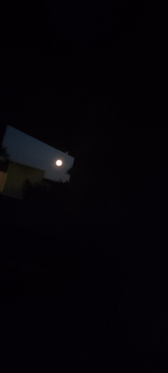 La pleine lune vu de mon lit