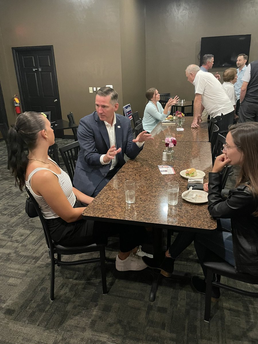 We had a great fundraiser today! I was joined by my lovely wife Sharon. We met some incredible people who live in the 88th Assembly District. Big thanks as well to Congressman Bryan Steil for being my guest speaker as well as Tony Wied! Vote Benjamin Franklin in November!