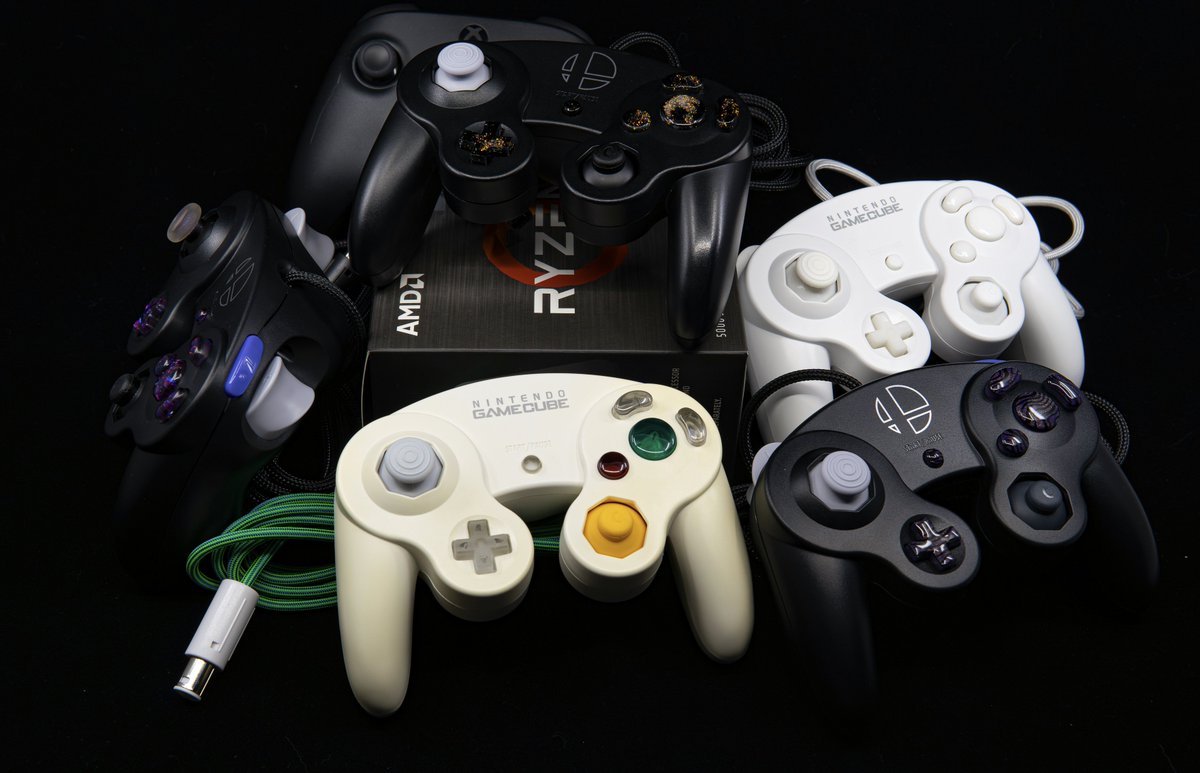 RetroRevival tweet media