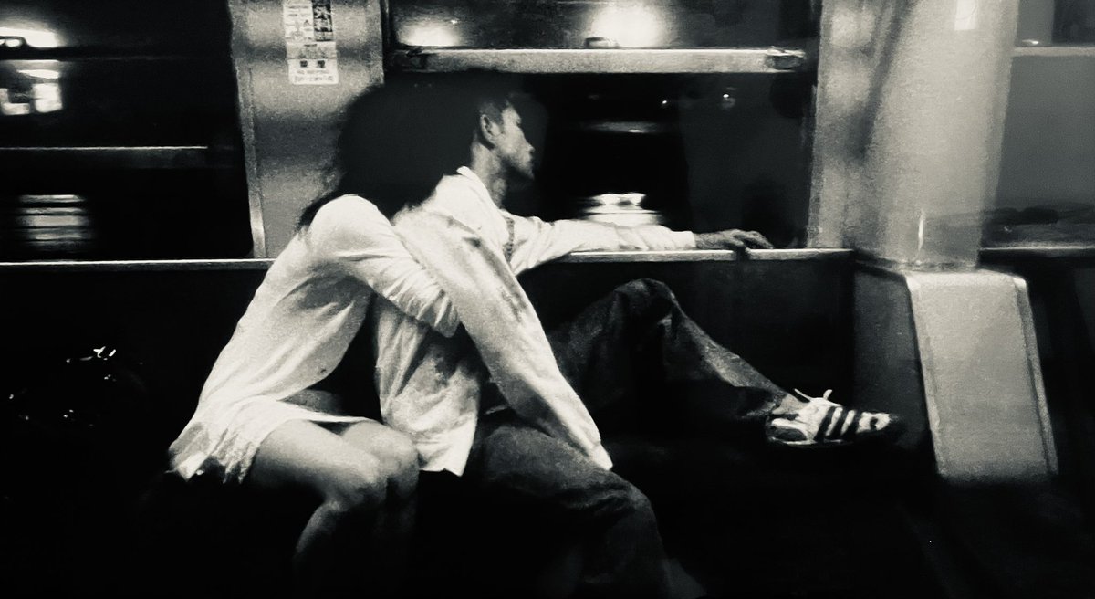 temp_existence's tweet image. 