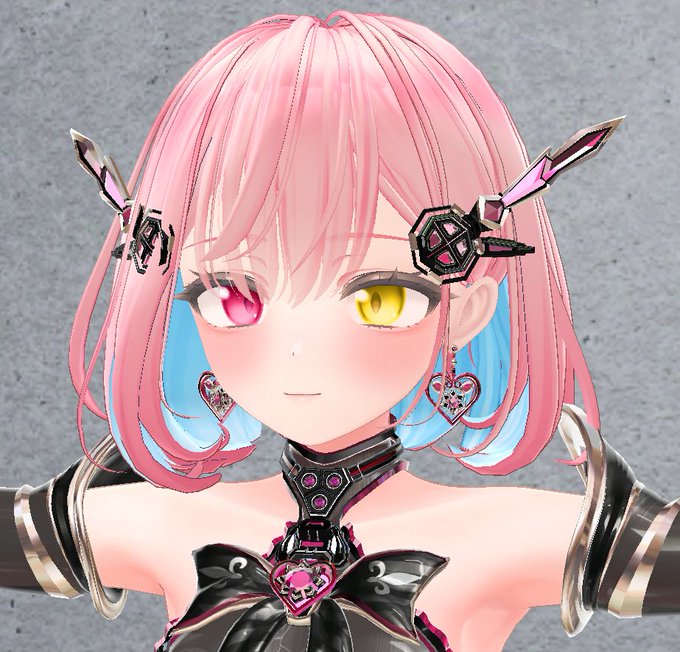 いつも細目な感じにしてたけどおめめパッチリな感じも良いなぁ.....! 