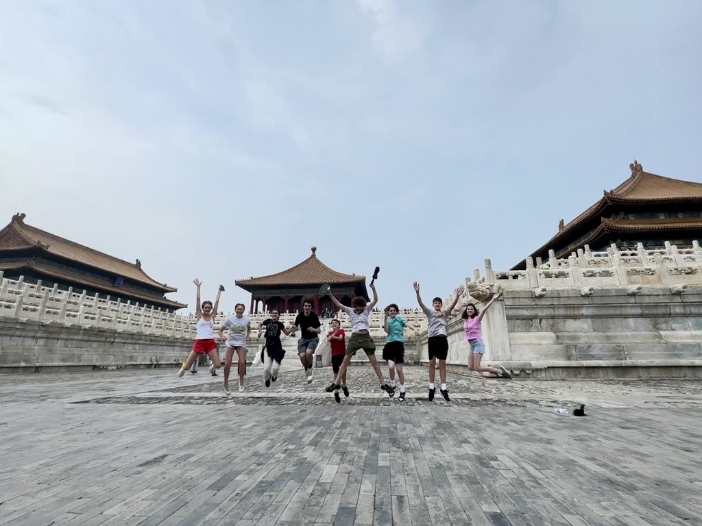 Thrilled for our China trip with DPM students and families! We are DPM ‘Brave’ and ‘Set Sail for Success’ across the 🌎 globe! <a href="/WeAreDeerPath/">Deer Path Middle School</a> <a href="/LakeForestSD67/">Lake Forest School District 67</a>