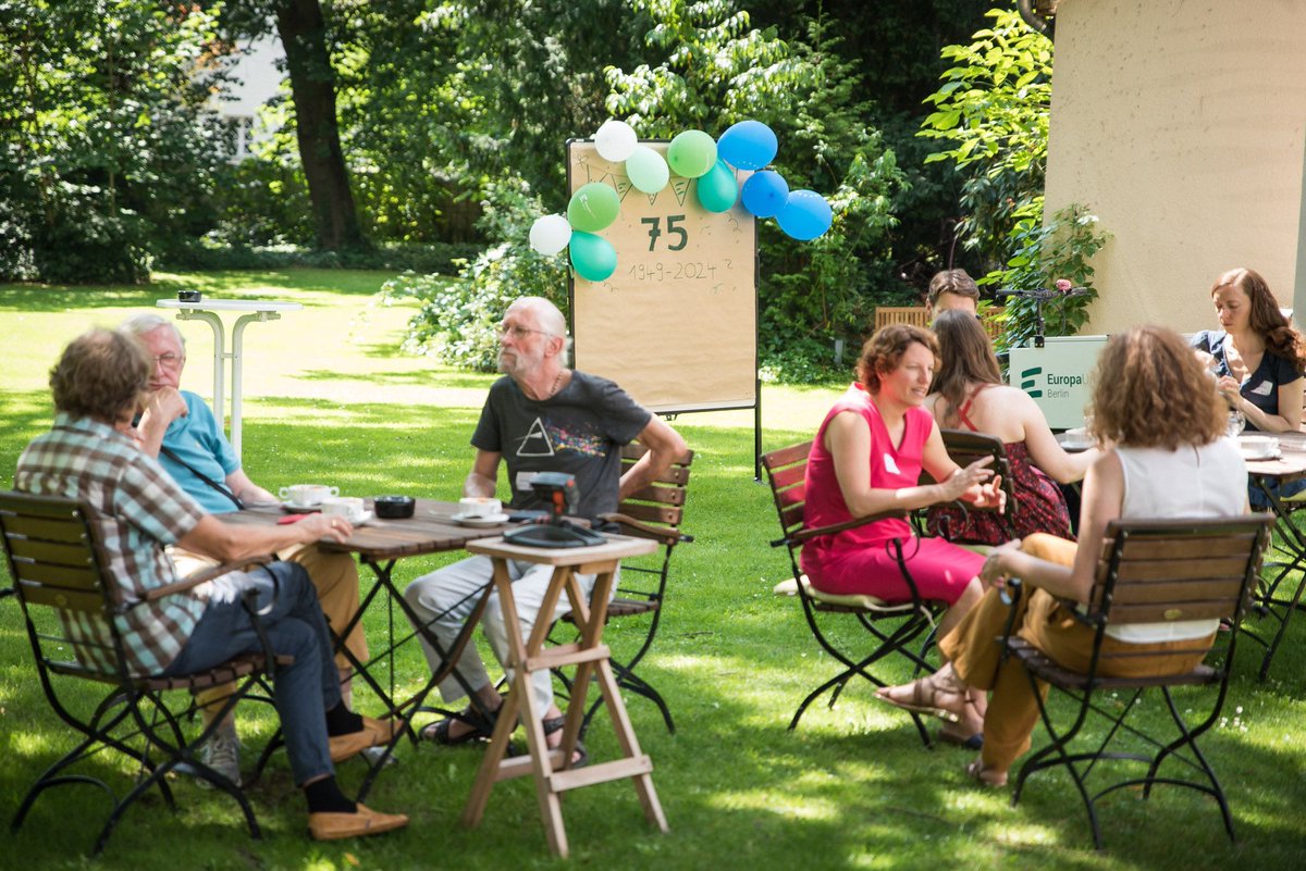 75 Jahre Vereinsgeschichte und Ausblick auf auf zukünftiges Engagement für ein vereintes Europa: darum ging es vor einem Monat in der Europäischen Akademie Berlin. Danke an alle, die dabei waren! #eurhope #sleeplesseuropemore #ehrenamt