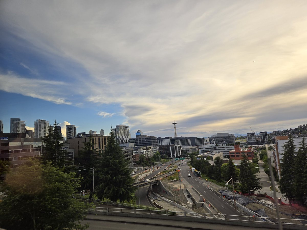 marley_vee's tweet photo. Seattle, Washington. https://t.co/9iRm49Q3lu