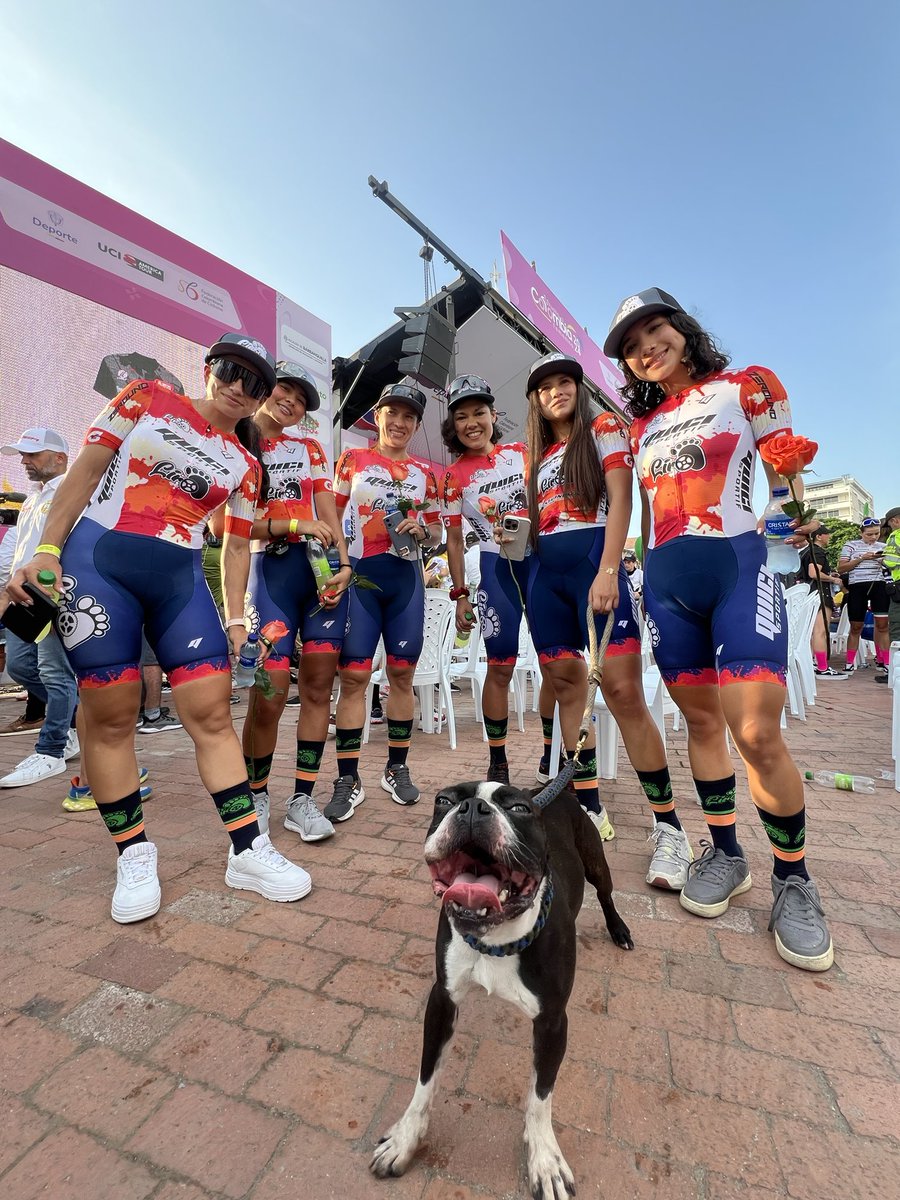 Agradecimiento total ! <a href="/VueltaFemenina/">Vuelta a Colombia Femenina</a>