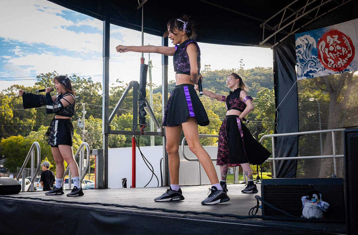amuse_pro's tweet photo. PULSAR will be hitting the stage this Friday at @mirainights 🩷💜🤍 What song do you hope they perform? Tickets are selling out fast so don't miss out! #idol #kaigaiidol #overseasidol #jpop #girlgroup #アイドル https://t.co/BURQWqXdeS