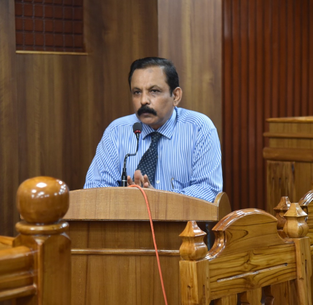 BijayKumarShar7's tweet photo. Attended Induction Ceremony of students of Law and Forensic Science of Centurion University, Bhubaneswar as Chief Guest.
In my inaugural address, deliberated on law as a career option and evolution of law, especially in the context of enactment of new Criminal Laws in India. https://t.co/RAQErv6wdn
