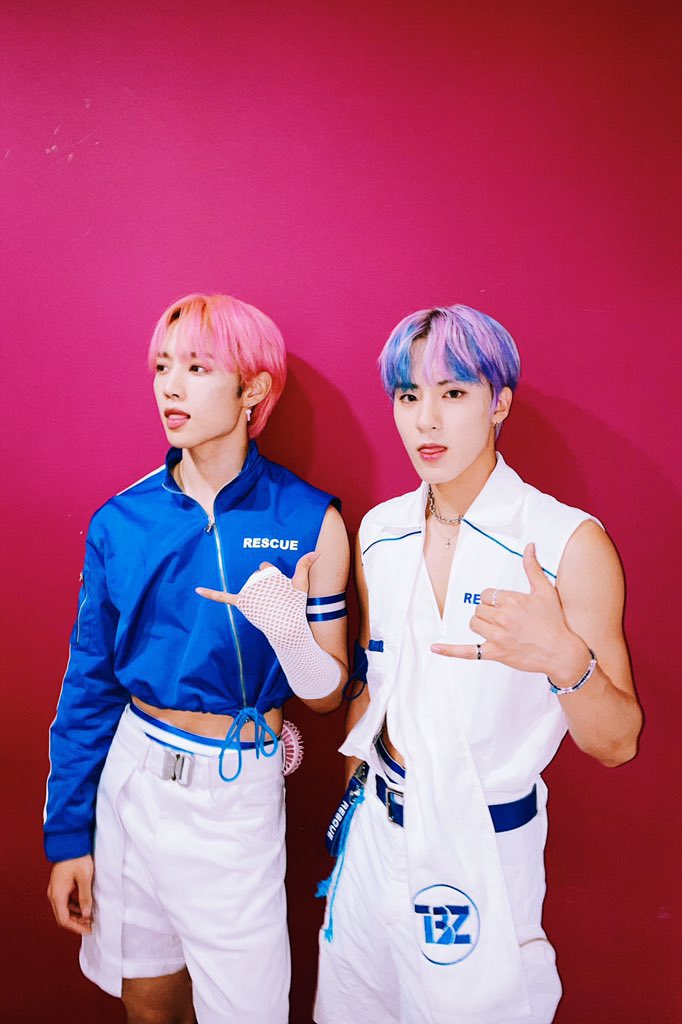 timetosw_'s tweet photo. 210828 위더보
[에릭] 막내들이 구하러 갑니다 💙🤍
#더비사랑해

#THEBOYZ #더보이즈 #선우 #김선우 #sunwoo #SUNWOO https://t.co/qYIA9GO43Q
