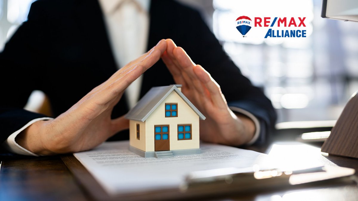 REMAXAlliance's tweet image. Protecting your Colorado home has shifted over the years. 🏡💼 Knowledge is power! 💰🔒 Stay informed and stay protected: 
homesincolorado.com/blog/colorado-…
#coloradohomeinsurance #wildfireprotection #hailprotection #homeinsurancetips