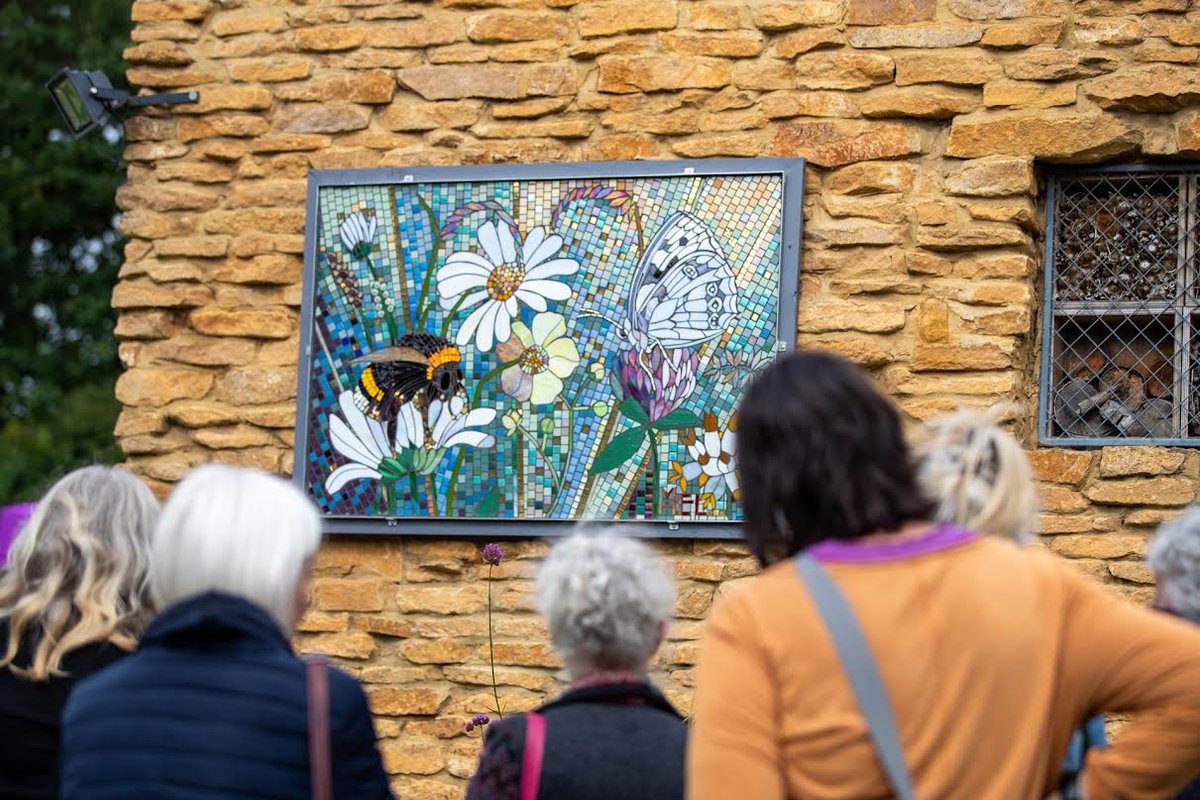 Striking new Milton Keynes artwork by <a href="/MelanieMosaics/">Melanie Mosaics</a>  highlights the importance of nature 
totalmk.co.uk/news/new-milto…
<a href="/TheParksTrust/">The Parks Trust</a>