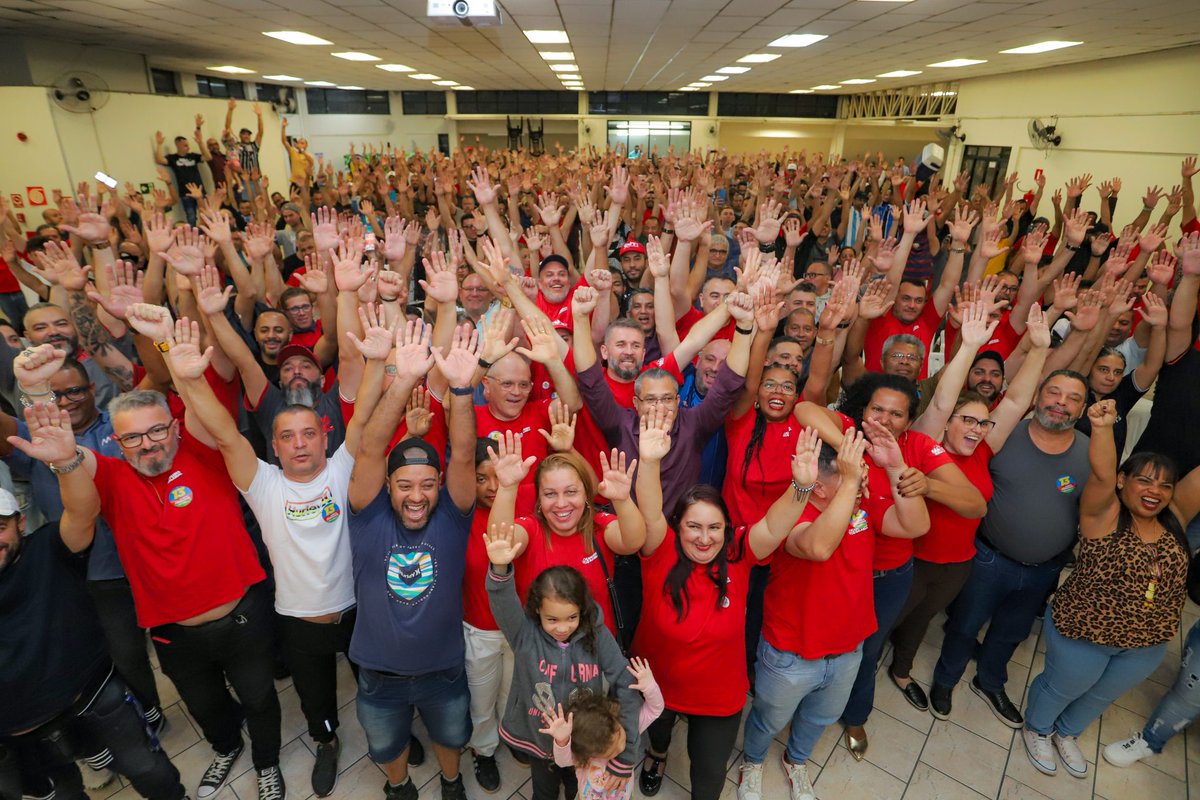 CUTsaopaulo's tweet photo. Metalúrgicos do ABC conquistam mais de 5% de reajuste salarial e renovação das cláusulas sociais📈
Saiba mais: https://t.co/3EQPJqchMv
Via @smabc
#reajustesalarial #cutsp https://t.co/WeocTSePbQ