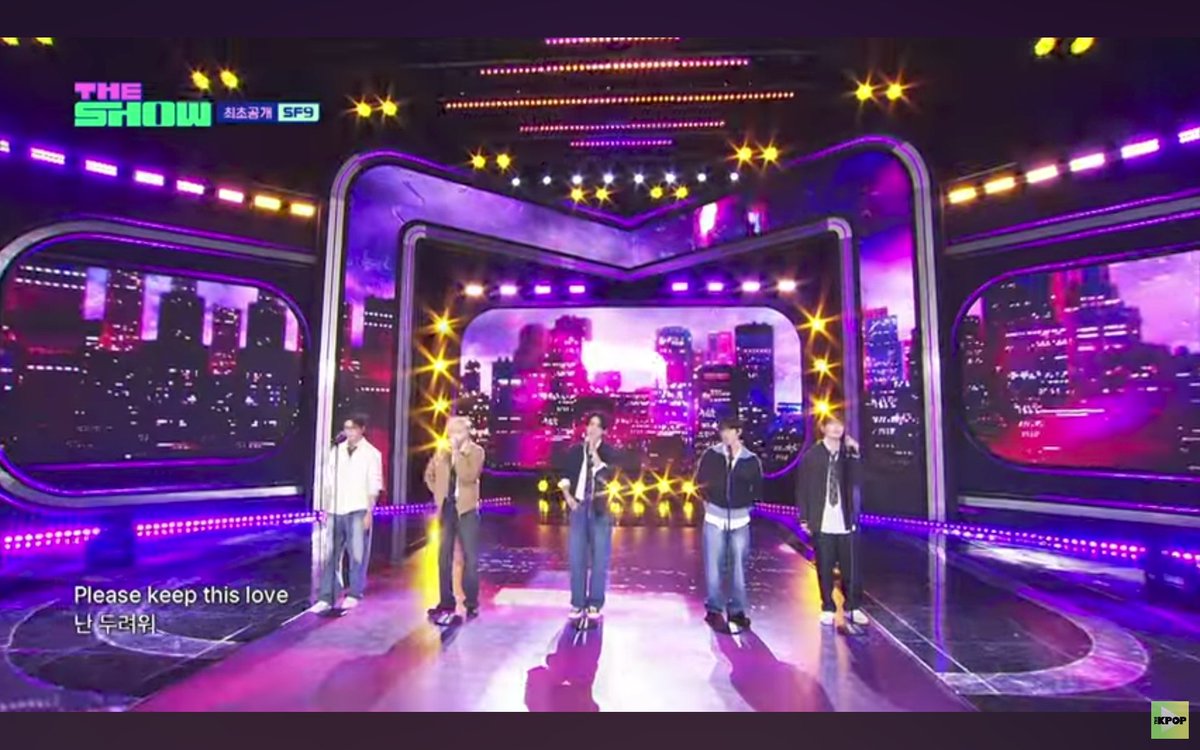 JenKaySF9's tweet photo. Now, this is what you call stand and deliver!! 👊🏻🏆🏅😍🎉
SF9 6TH WIN CONGRATULATIONS
#DWBH1STWIN #SF96THWIN #DontWorryBeHappy_1STWIN
#SF9 #FANTASY @SF9official https://t.co/i2MQQZgYCL