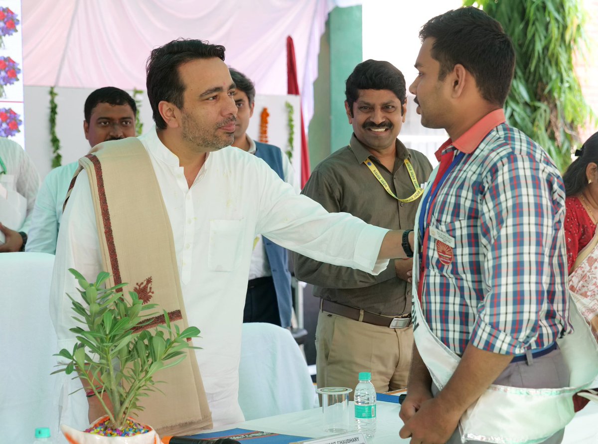 Jayant Singh tweet media