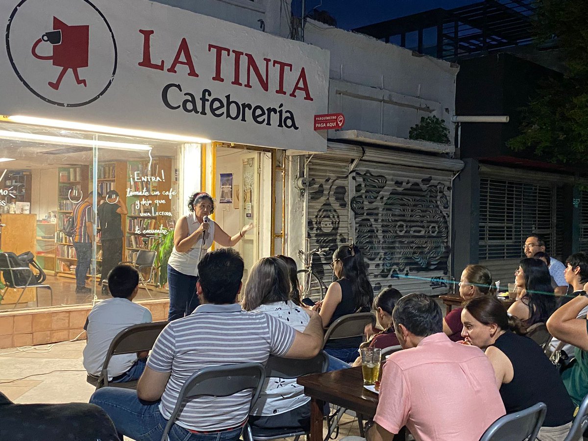 Hoy, a las 8 de la noche, Palabristas en el desierto presentan Cuentos góticos en La Tinta. 🤠

#torreón #narraciónoral #gómezpalacio #lerdo #lalaguna