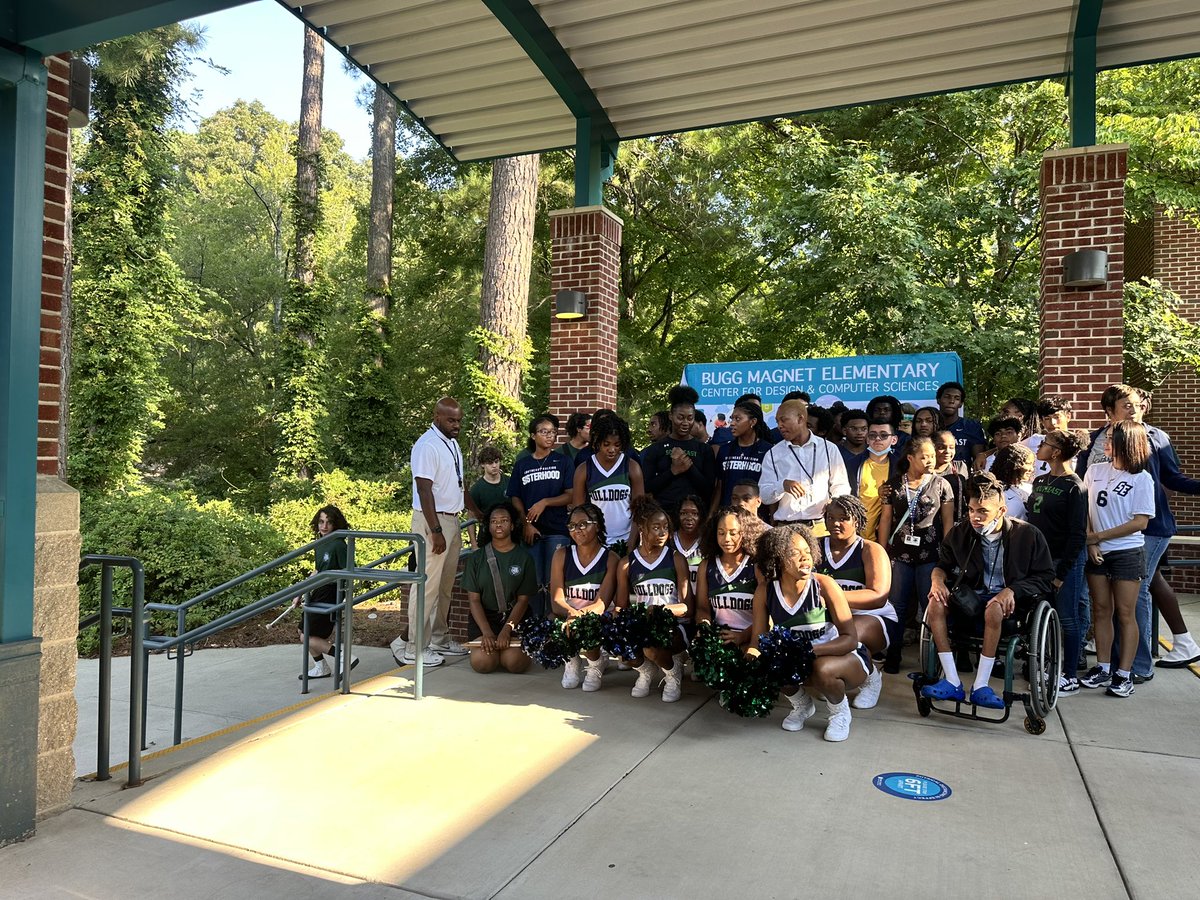jhafner95's tweet photo. Absolutely loved spending my morning welcoming students @ Southeast Raleigh ES and @BuggMagnet! The energy was electric! Excited for all of these students! The sky’s the limit! https://t.co/XPOaHzkhPb