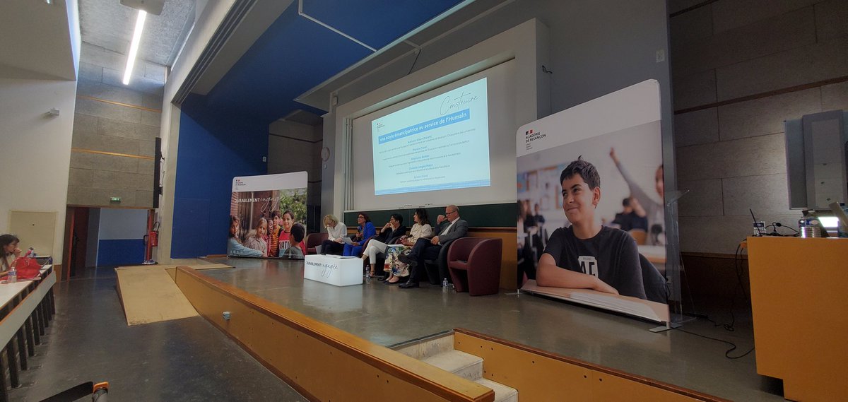 acbesancon's tweet photo. #Rentrée2024
Le séminaire de rentrée continue cette après-midi pour les personnels de direction et les inspecteurs avec notamment 4 tables rondes qui rythment et déclinent les grandes axes du projet académique. https://t.co/FgV1Q4Sg2l