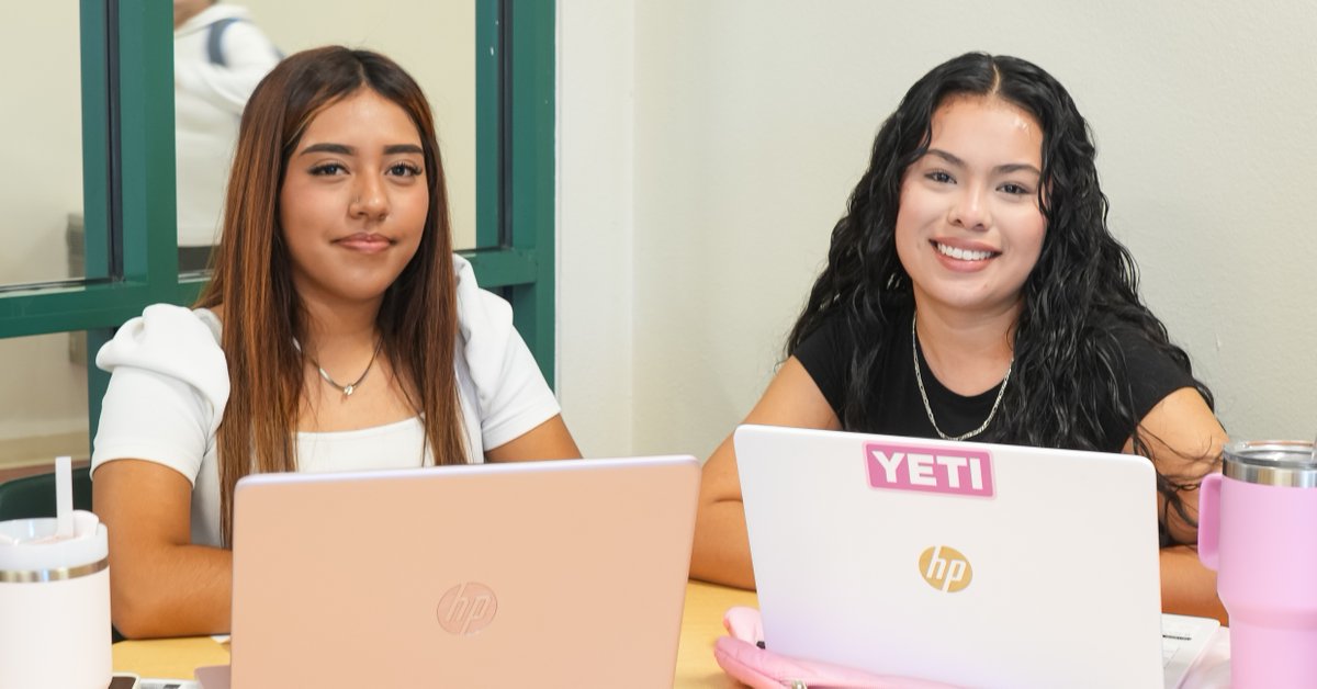stcjaguars's tweet photo. We’re thrilled to see our Jags back in action, eager to earn their degrees and chase their dreams. Welcome back, everyone! 🐆 Let’s make this semester amazing! ✨#STCpecan #STCjaguars #STCsuccess https://t.co/02ngiYmvuE