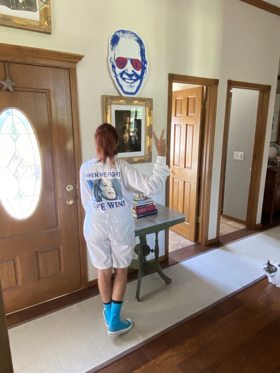 Jhogan552's tweet photo. #OKIES4Harris!!! Yeah, it’s a thing!
Oklahomans are ready to take our power back. We want better!
#GOPlahoma has got to go!
#DemsUnited https://t.co/jbZJxQXdyQ