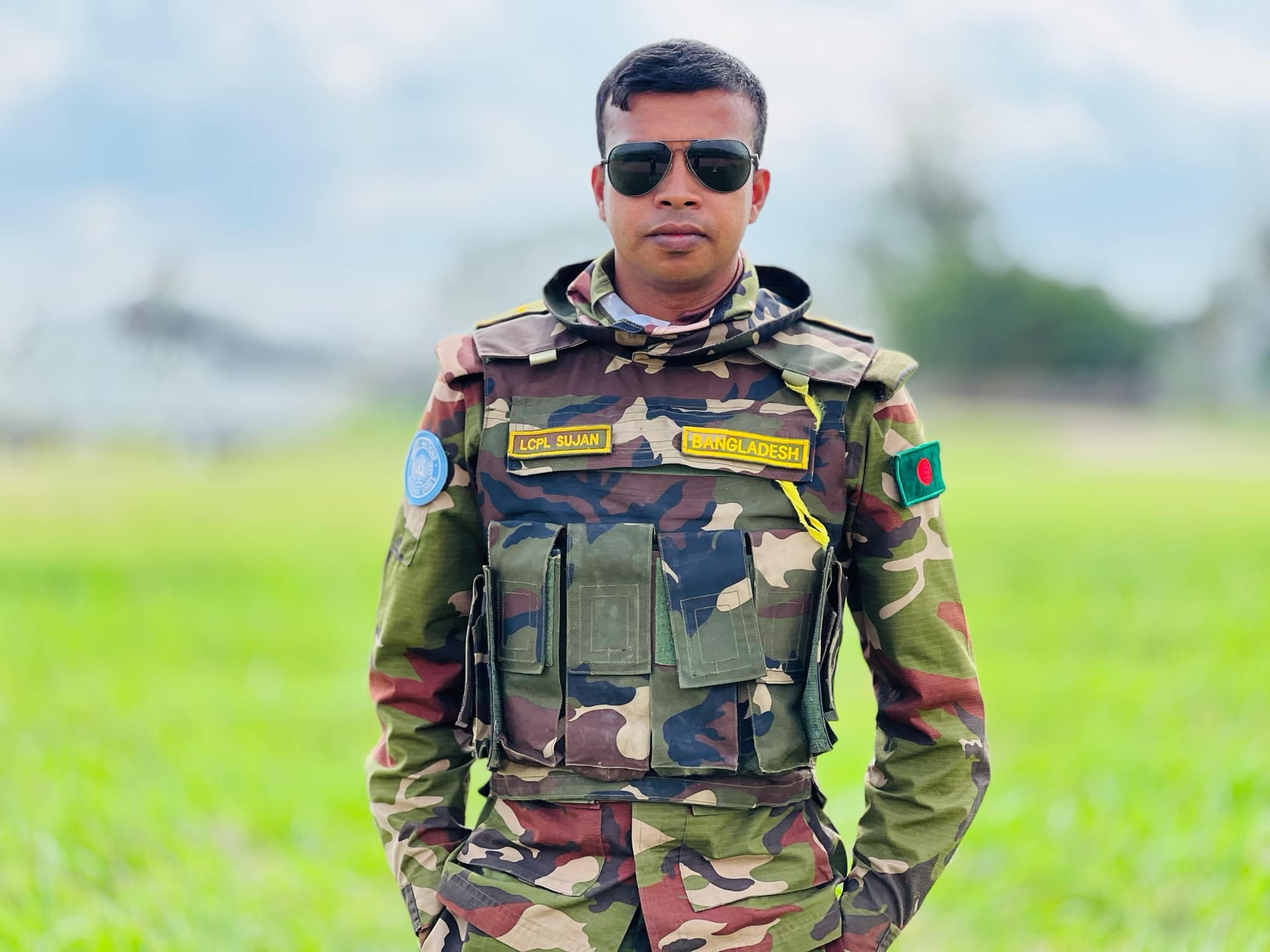 জানা গেল ভাইরাল সেনা সদস্যের পরিচয়