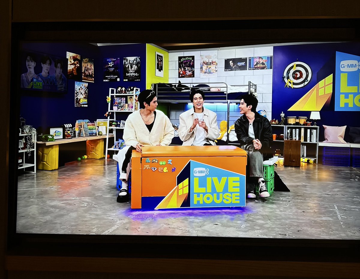มวลรวมทุกคนน่ารักมาก แต่จะมีอยู่คนนึงแกวีนเราออกทีวีอะ #GMMTVLiveHouse