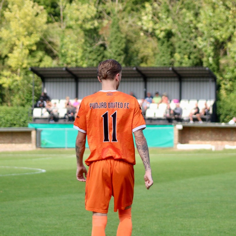 PUFC_Gravesend's tweet photo. 𝐁𝐑𝐀𝐃𝐋𝐄𝐘 𝐑𝐘𝐀𝐍 𝐒𝐈𝐆𝐍𝐒 𝐅𝐎𝐑 𝐏𝐔𝐍𝐉𝐀𝐁 ✍️

We're delighted to announce that Bradley Ryan has signed from Cray Wanderers for the 2024/25 season!

@Bradley89460999 scored a great goal yesterday against Corinthian ⚽

More details about Bradley are on our website 👇
