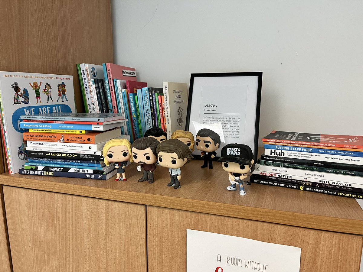 Tom G 📕 tweet media