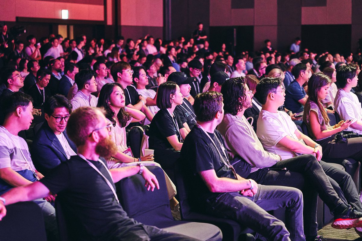 kbwofficial's tweet image. #KBW2023 was a hit, #KBW2024 is coming at you even stronger 💪

Get your tickets 👉 tickets.koreablockchainweek.com