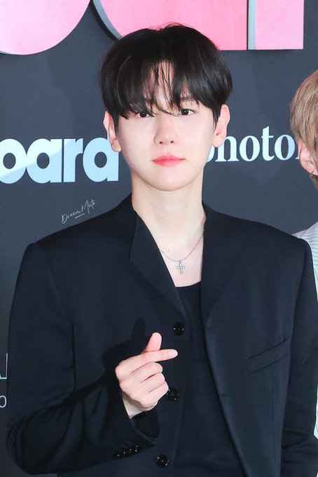 GV_978VaoAErlkc?format=jpg&name=small