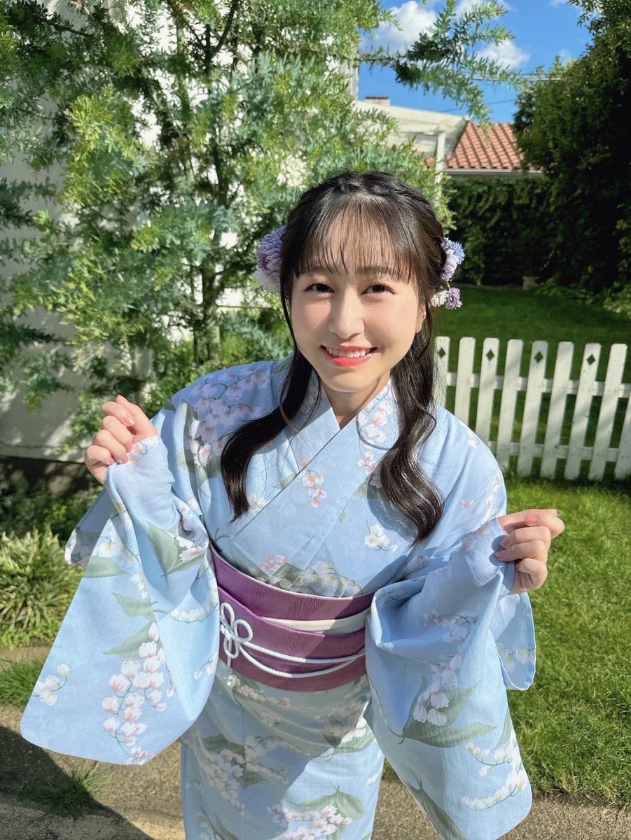 林鼓子 ラブカ PE＋ 裏表紙・巻末特集で登場 『VOICE＋』 本日発売となりました！✨ ソロ初