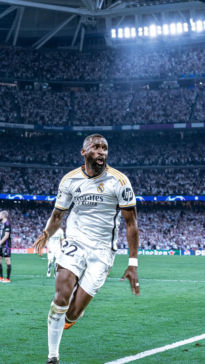 Nico_Robinho7's tweet photo. THREAD 📸 

Mes photos au Real Madrid ⚪️⚪️

1/4 https://t.co/JVmplO0IKO