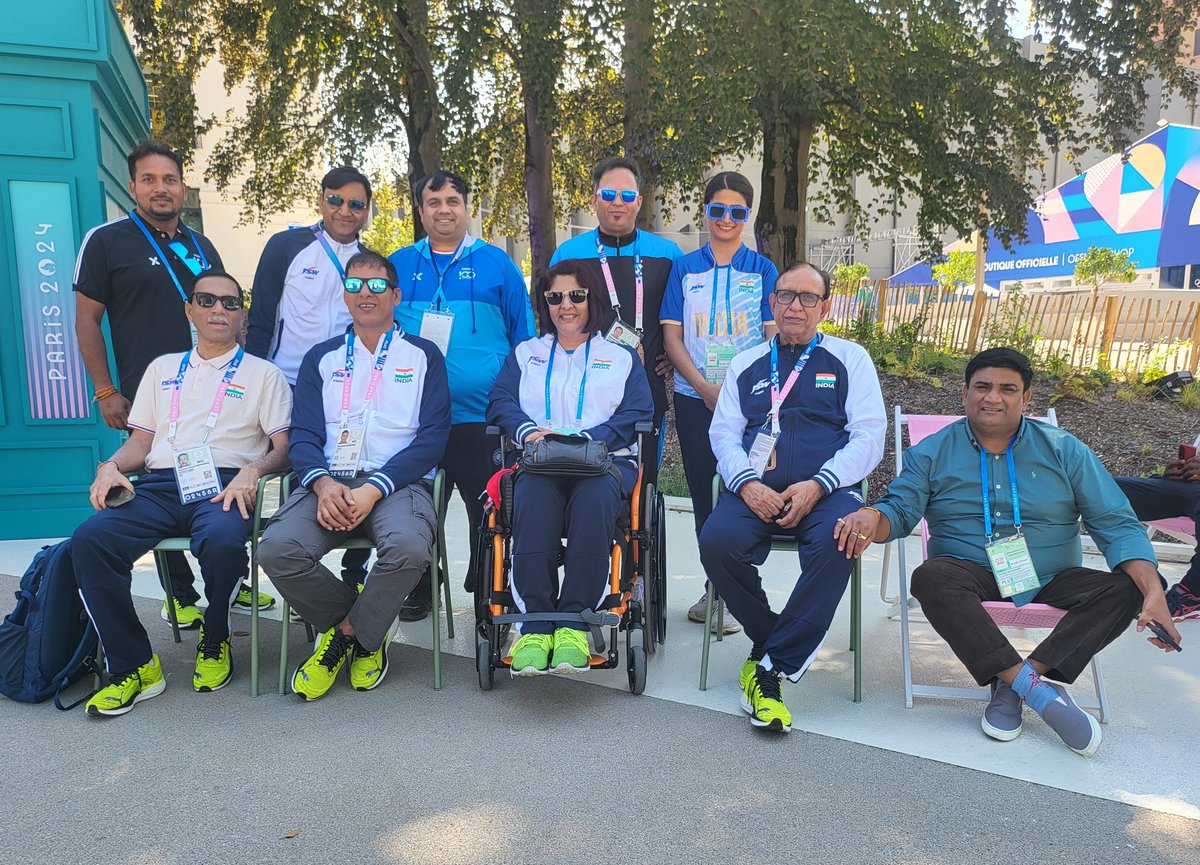 DeepaAthlete's tweet image. One Day To Go for @Paralympics #PARIS2024 ...the administrative team, along with @hundredsports at the Games Village @PCI_IN_Official #MachaDhoom #Praise4Para 
Gear up to #Cheer4Bharat!! 🇮🇳
