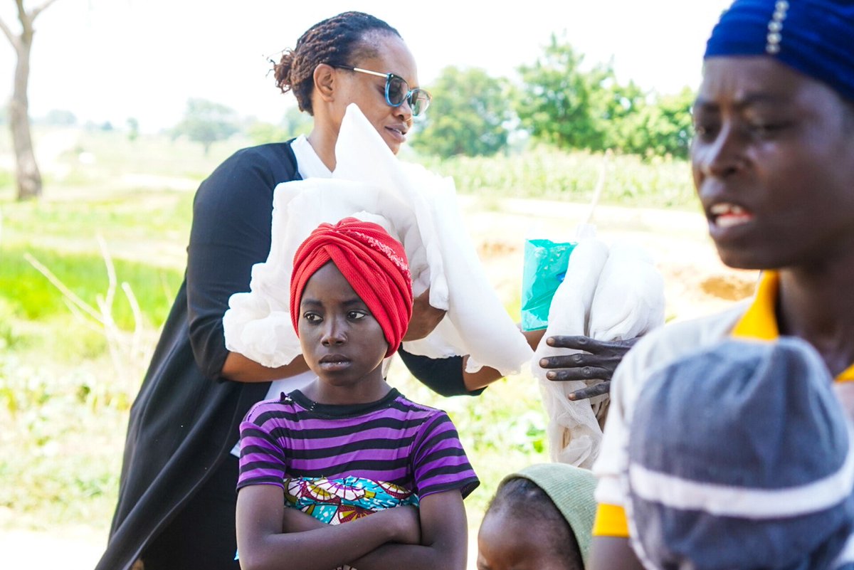COTSng's tweet photo. We took our make-shift medical outreach to Kano, Nigeria where we shared the gospel and provided mosquito nets for the community. A huge thank you to all our donors❤️ https://t.co/9JZhQBlD3B