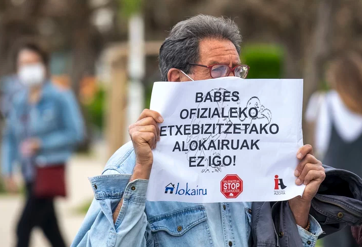 El precio de alquiler ronda ya los 20 euros/m2 en Donostia y sube un 10% en Gasteiz

naiz.eus/es/info/notici…