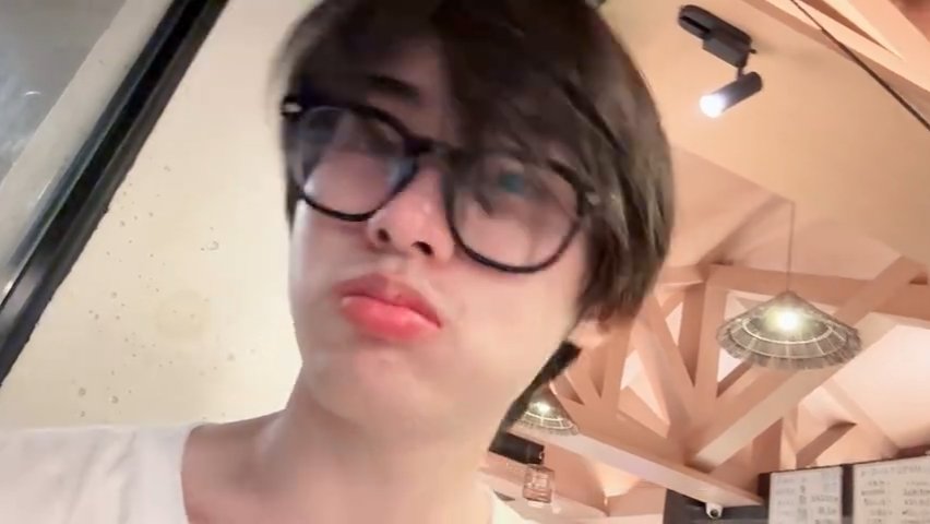 soonyunqi's tweet image. my cutieful patootie honey pumpkin sweetie pie my meow meow my everything