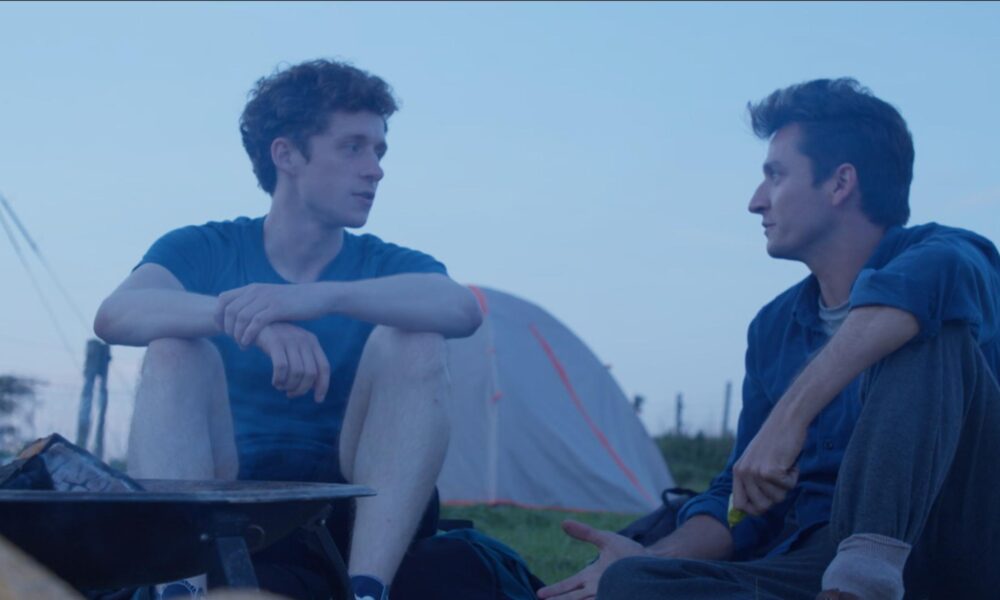 soylgbt's tweet photo. Mates: Una película gay de 2023 que no ha tenido mucha atención: El Closet LGBT
 Mates: Una película gay de 2023 que no ha tenido mucha atención 

Mates: Una película gay sobre un viaje introspectivo en un sendero inesperado Mates,… https://t.co/DLK7iRXHBY by @elclosetlgbt https://t.co/sibasfN4sp