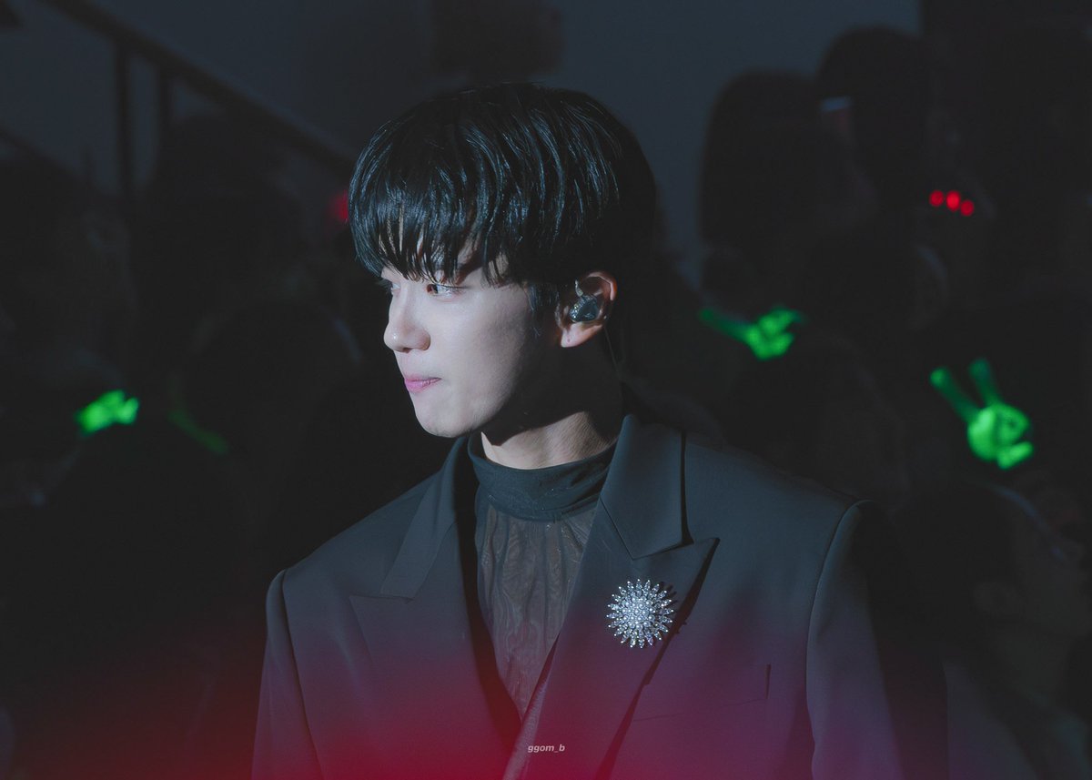 ggom_b's tweet photo. 240818 CURTAINCALL 영재
왕자 아니면 뭔데
#BANG_JUNG_YOO_MOON
#방용국 #정대현 #유영재 #문종업
#커튼콜 #CURTAIN_CALL https://t.co/fRUnjqMOWJ