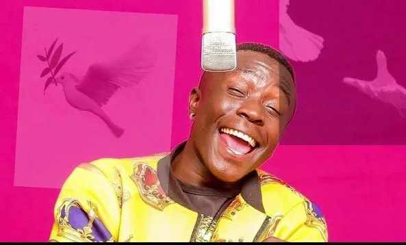 ExquisiteZim's tweet photo. Secured 🔐, who are you coming with? https://t.co/KGq779Ux6x