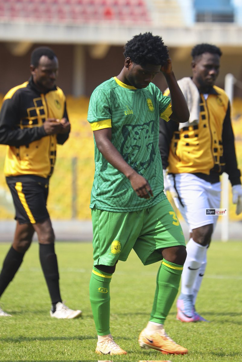 Nsoatreman_FC's tweet photo. 😇|| KNOW YOUR STARS 

We introduce a very young (16), daring, industrious and crafty attacking midfielder, Michael Ballack Ackah to you out there.

He joined us this season from Rumark Soccer Academy on a 3 long year deal.

QUALITIES 
* Creating and exploitation of spaces
... https://t.co/t5Aj9eL6zS