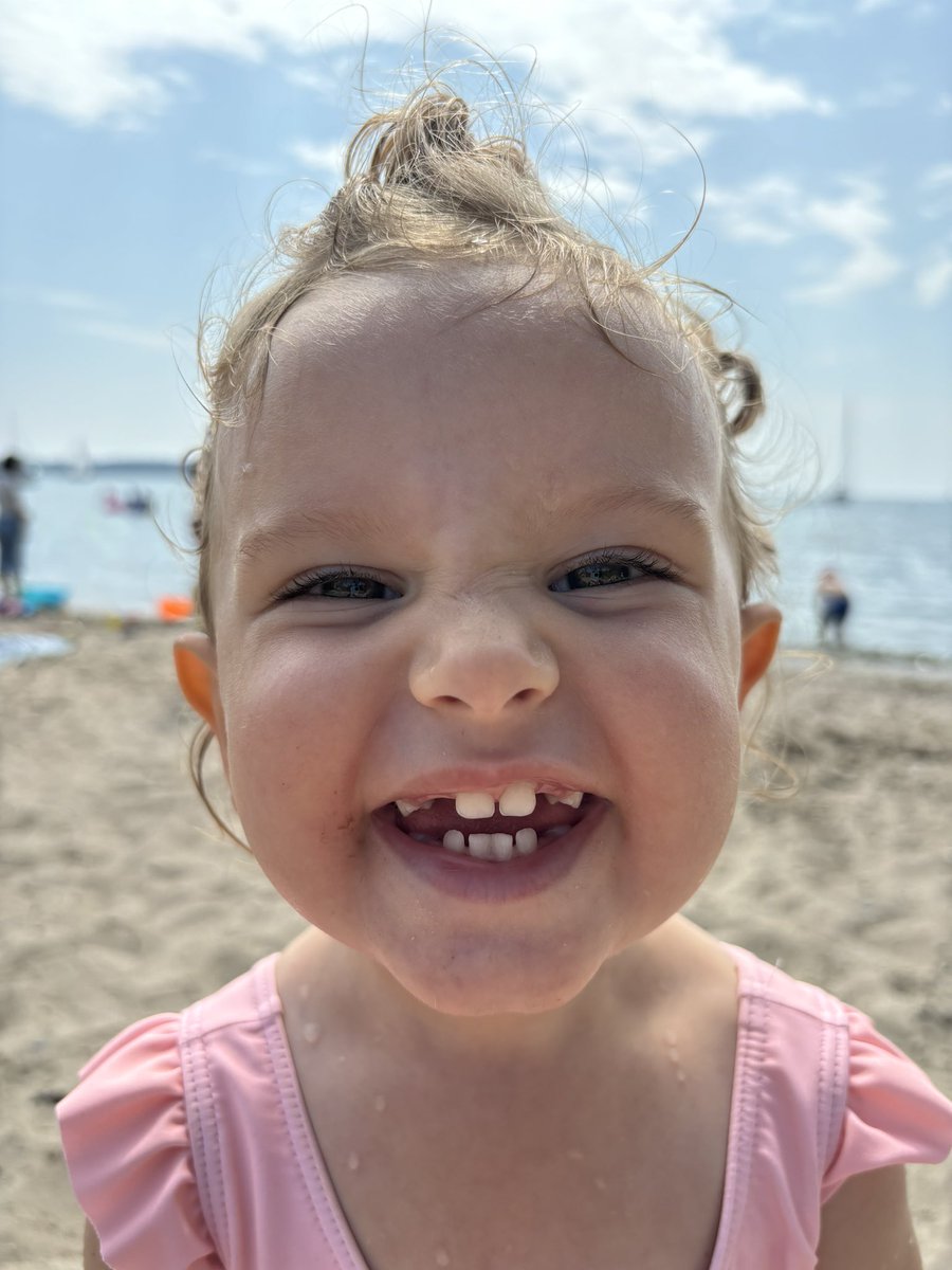 Anna Ogonowska-Slodownik🇵🇱 (@anna_slod) on Twitter photo Do not resist that smile and help raise funds for <a href="/KITE_UHN/">KITE Research Institute</a> <a href="/TorontoRehab/">Toronto Rehab</a> support.uhnfoundation.ca/site/TR/Person… Do not resist that smile and help raise funds for <a href="/KITE_UHN/">KITE Research Institute</a> <a href="/TorontoRehab/">Toronto Rehab</a> support.uhnfoundation.ca/site/TR/Person…