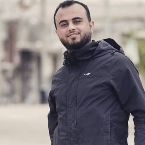 SafeHamam's tweet photo. بكر القاسم إعلامي سوري، اعتقلته الشرطة العسكرية التابعة للجيش الوطني بمدينة الباب بريف حلب، بتاريخ 26/8/2024 ومن ثم سلّمته للمخابرات التركية، وما يزال مصيره مجهول حتى الآن

نطالب كنشطاء وثوار بالإفراج الفوري عنه بمدة لا تتجاوز 24 ساعة، وإلّا سيكون لنا خطوات أخرى https://t.co/hjWHiY7BhU