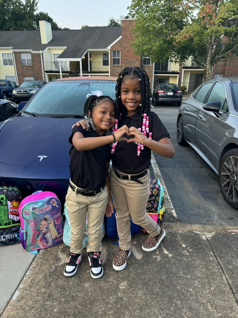 CoachMel__'s tweet photo. First Day of School for our K - 8th Graders���️
Praying for Positivity & Productivity this School Year😇🥳
#MiniGoats🐐 https://t.co/mHwpT98v0S